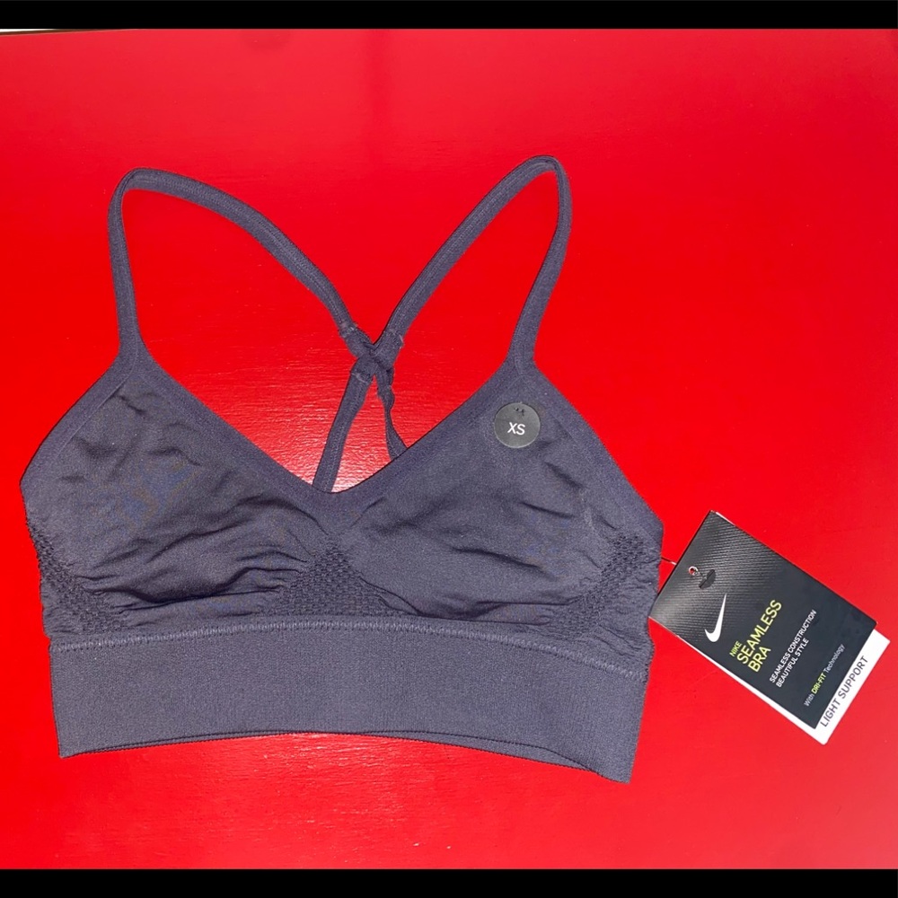 Nike Seamless Dry Fit Bra